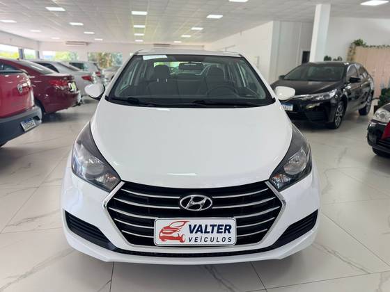 HYUNDAI HB20S 1.6 COMFORT PLUS 16V FLEX 4P AUTOMÁTICO HYUNDAI HB20S 1.6 COMFORT PLUS 16V FLEX 4P AUTOMÁTICO